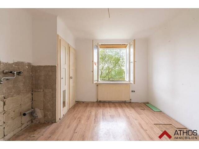 Immobilie in Hörsching - Sanierungsbedürftige 3-Zi Wohnung 65,89 m² mit Stellplatz in Hörsching - Bild 0