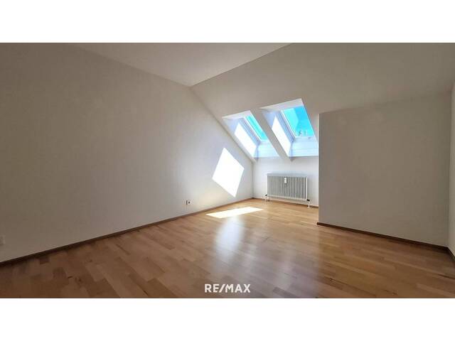 Immobilie in Eugendorf - Interessante 2 Zimmer Starter-Wohnung in Eugendorf - Bild 1