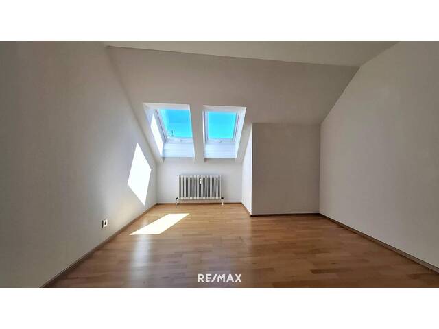Immobilie in Eugendorf - Interessante 2 Zimmer Starter-Wohnung in Eugendorf - Bild 2