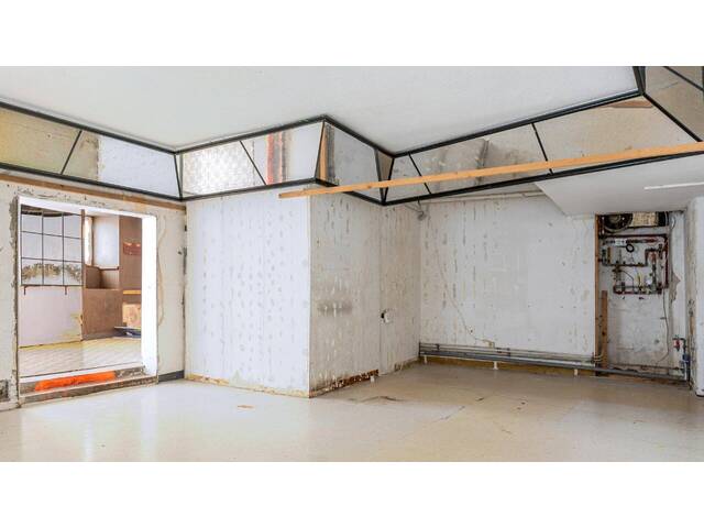 Immobilie in Kirchdorf an der Krems - Stadthaus mit Gewerbefläche mitten im Zentrum - Bild 3
