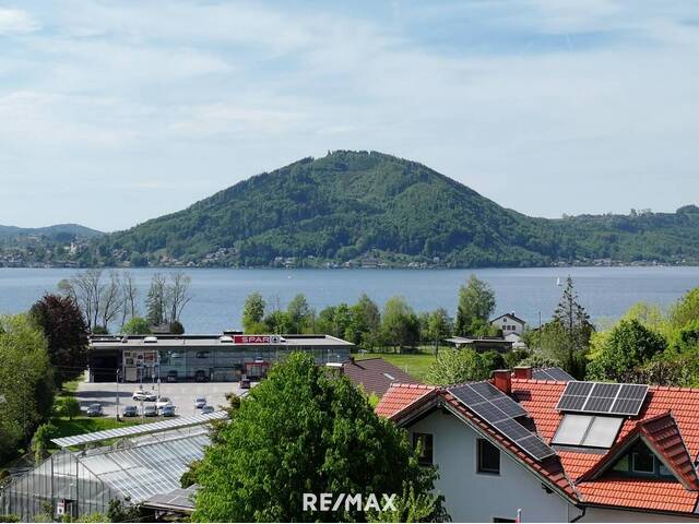 Immobilie in Weyregg am Attersee - Anwesen mit Atterseeblick - Bild 2