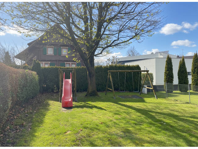 Immobilie in Lustenau - Geräumige 4,5-Zimmer-Wohnung mit großem Balkon & Tiefgarage - Bild 3
