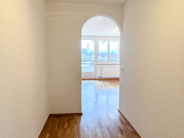 Immobilie in Lustenau - Geräumige 4,5-Zimmer-Wohnung mit großem Balkon & Tiefgarage - Bild 4