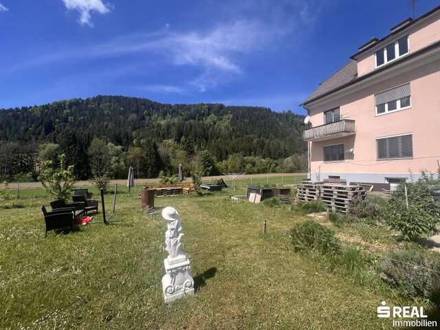 Immobilie in Wieting - Wohnen in traumhafter Ruhelage – gepflegte Dachgeschosswohnung mit Gartenanteil und herrlichem Bergblick in Wieting / Klein St. Paul - Bild 2