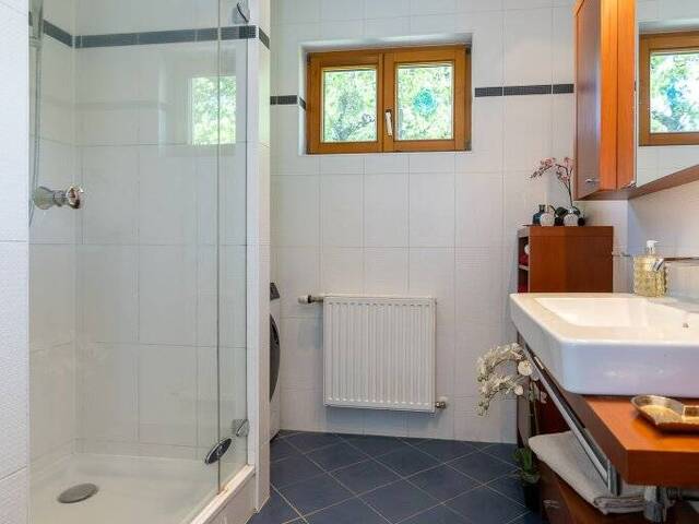 Immobilie in Schwechat - Ein Haus zum Verlieben | entzückendes Einfamilienhaus im Herzen von Schwechat! - Bild 2