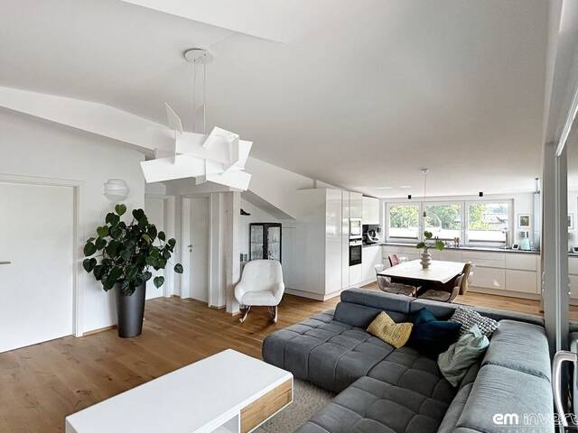 Immobilie in Heuberg - ZWEITWOHNSITZ! Exklusive 4 Zi-Dachgeschosswohnung mit traumhafter Terrasse und einzigartigem Gaisbergblick - Bild 2