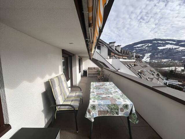 Immobilie in Fritzens - Fritzens: Sonnige 3-Zimmer-Terrassenwohnung mit Kachelofen am Sonnenhang - Bild 2