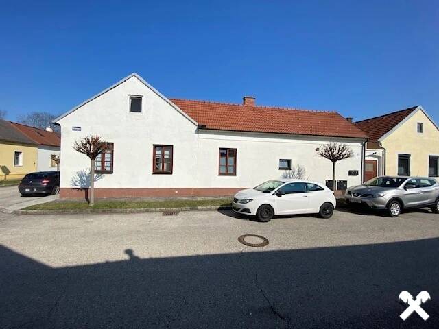Immobilie in Lichtenwörth - Einfamilienhaus auf kleinem Grundstück mit separater Wohneinheit - Bild 0