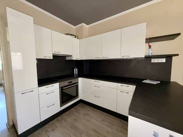 Immobilie in Werndorf - Großzügiges Familienhaus rd. 234 m² Wnfl. mit 1.446 m² Grundstück & großem Entwicklungspotenzial! - Bild 4