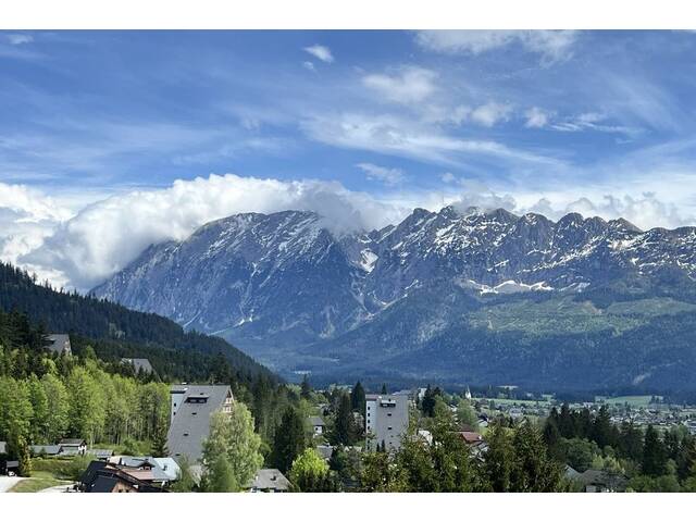 Immobilie in Bad Mitterndorf - Zwei Zimmer Wohnung mit großer Loggia, traumhaften Ausblick und Hallenbad - Bild 4