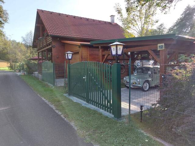 Immobilie in Heiligenkreuz im Lafnitztal - Charmantes Holzhaus in Südburgenland mit über 3.000m² Fläche, ideal für Autoliebhaber zum Verkauf - Bild 2