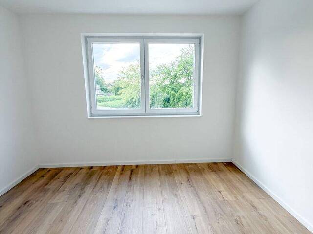 Immobilie in Landegg - Haus mit Garten und 2 Parkplätzen vor der Tür in Pottendorf-Landegg Nähe Bahnhof! - Bild 4