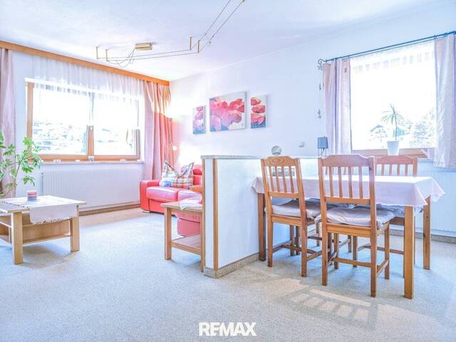 Immobilie in Sautens - Sonnige 2-Zimmer-Wohnung mit großzügigem Panoramabalkon und herrlichem Fernblick in Sautens - Bild 1