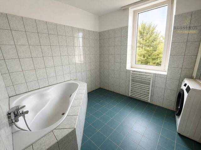 Immobilie in Maria Rain - Großzügiges Zinshaus in Maria Rain mit Traumsicht!#5 Wohnungen #Renovierungsbedarf #Weitblick - Bild 4