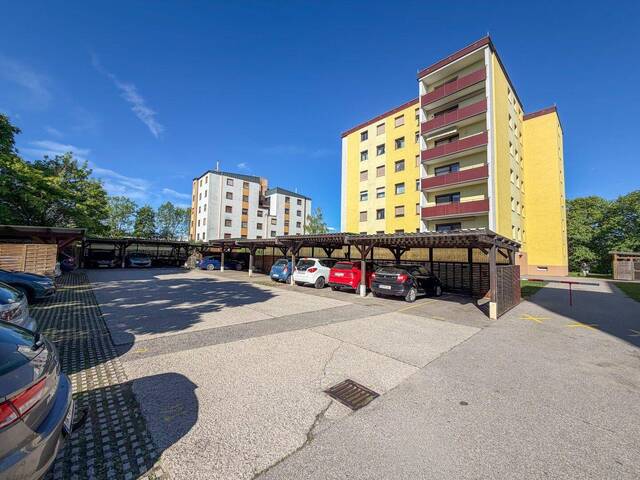 Immobilie in Neunkirchen - Helle 3-Zi-Wohnung mit Balkon & Carportplatz in Neunkirchen am Spitz - Bild 1