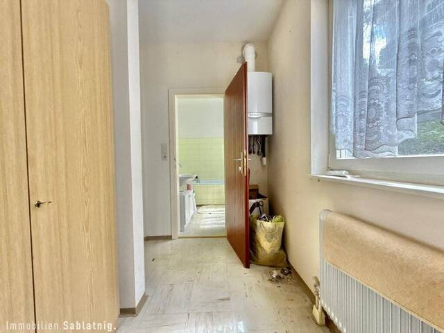 Immobilie in Semmering-Kurort - FERNBLICK RUHELAGE ERHOLUNG! Sanierungsbedürftige Eigentumswohnung mit Loggia, Balkon & optionalem Stellplatz in Semmering-Kurort! - Bild 3