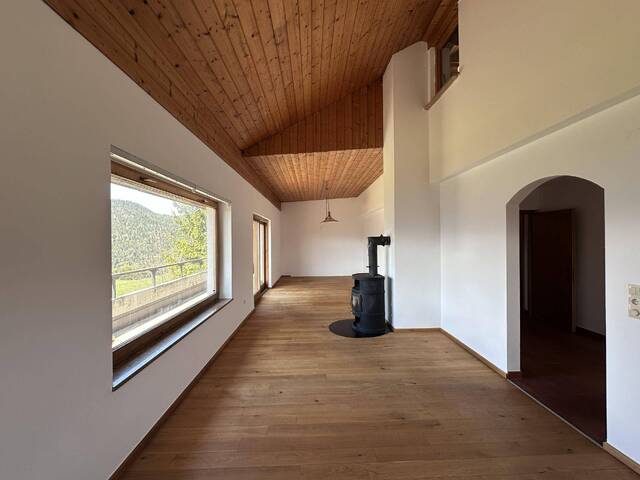 Immobilie in Reith bei Seefeld - Luxuriöses Penthouse mit atemberaubendem Bergblick und 36m² Balkon - Bild 2