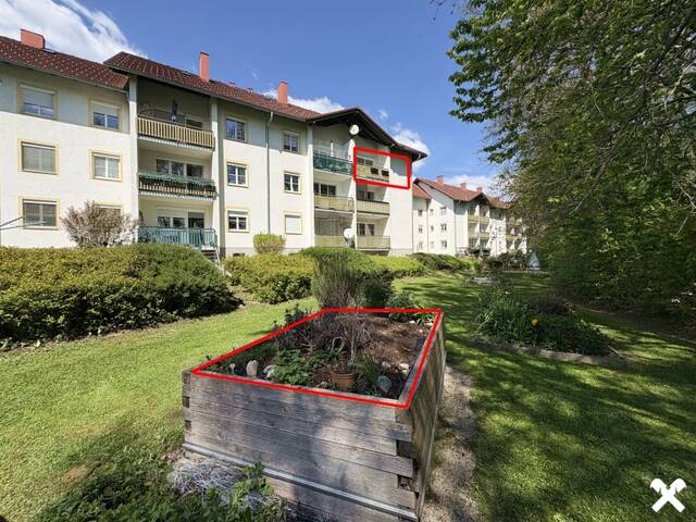 Immobilie in Eferding - Zentrale, ruhige 3‑Zimmer-Wohnung mit Loggia und Blick ins Grüne - Bild 0