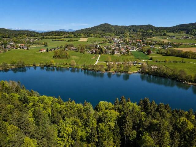 Immobilie in Höflein - Exklusive Wohnperle am Rauschelesee: Eleganz, Seeblick und unvergleichliches Wohngefühl - Bild 1