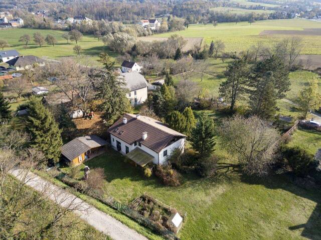 Immobilie in Lanzenkirchen - Paradiesisch inmitten der Natur! Vielfältig gestaltbares Bestandshaus mit großem Grundstück in Lanzenkirchen - Bild 2
