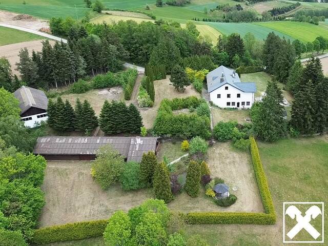 Immobilie in Friedersdorf - Unique Estate at the Foot of the Jauerling - with Views of the Wachau Valley, Melk, and the Alps! - Bild 2