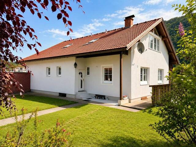 Immobilie in Arnoldstein - Vielseitiges Wohnhaus in sonniger Grenzregion - Bild 0