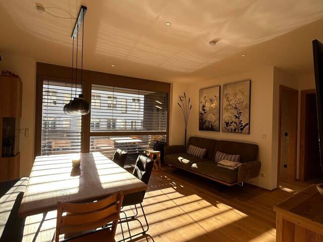 Immobilie in Zell am Ziller - Neuwertige 2-Zimmer Wohnung in Zell am Ziller 56m2 mit Tiefgaragenplatz - Bild 1