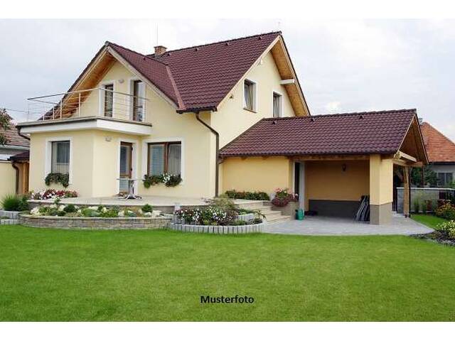 Immobilie in Maria Rain - Gepflegtes Einfamilienhaus in zentraler Lage mit schönem Fernblick - Bild 0