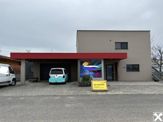 Immobilie in Oslip - Modernes Bürogebäude mit Wohnnutzung und Pool! - Bild 0