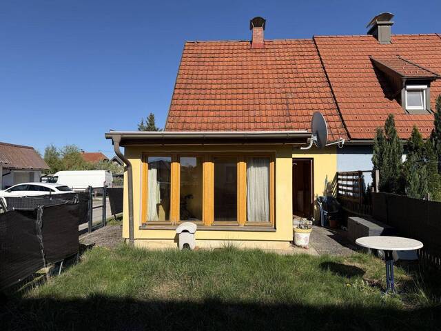 Immobilie in Kühnsdorf - Aufgepasst: Sonniges Eckreihenhaus mit vielen Möglichkeiten! - Bild 0
