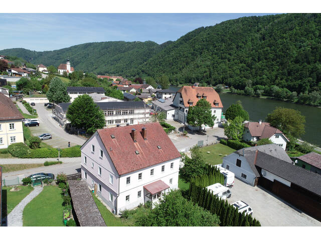 Immobilie in Engelhartszell - Großzügiges Haus an der Donau - Bild 0