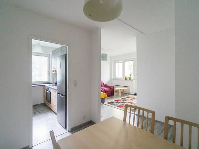 Immobilie in Sieghartskirchen - Entzückende 3-Zimmer-Wohnung mit Loggia, Parkplatz und Top-Infrastruktur - Bild 2