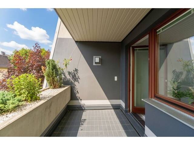Immobilie in Sieghartskirchen - Entzückende 3-Zimmer-Wohnung mit Loggia, Parkplatz und Top-Infrastruktur - Bild 3