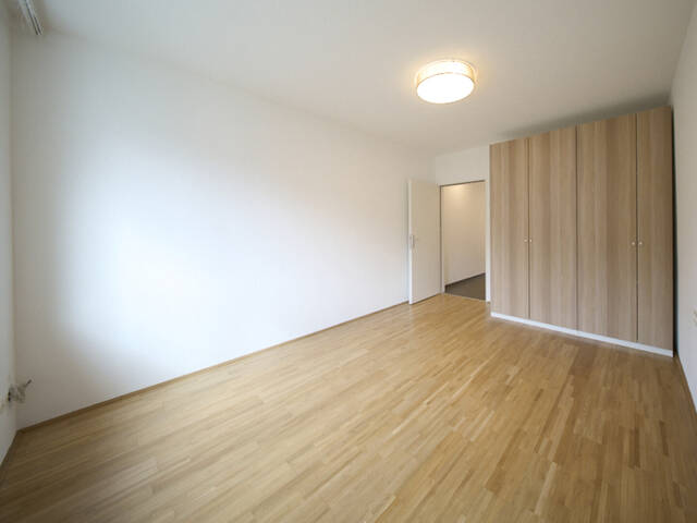Immobilie in Völs - Geräumige 4 Zimmer Wohnung in ruhiger Lage - Bild 2