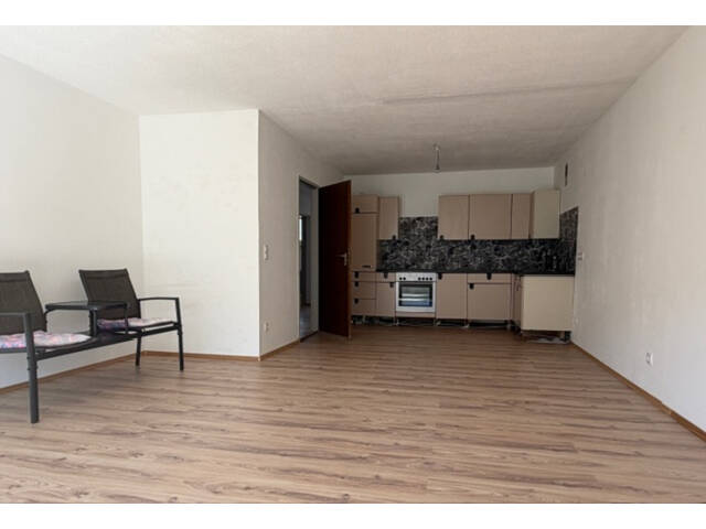 Immobilie in Völs - 4 Zimmerwohnung mit Südloggia und gr. Allgemeinparkplatz sonniger Lage von Völs - Bild 1