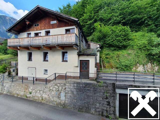 Immobilie in Hallstatt - Logenplatz am See - Haus.Badegrund.Doppelgarage - Bild 1