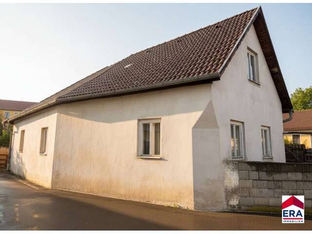 Immobilie in Straß im Straßertale - Einfamilienhaus 150m² in Wiedendorf, NÖ – stark sanierungsbedürftig, viel Potenzial! - Bild 3