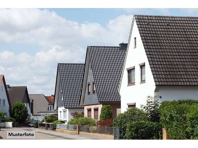 Immobilie in Reichenau an der Rax - Ein- bis Zweifamilienhaus mit praktischem Raumkonzept - Bild 0