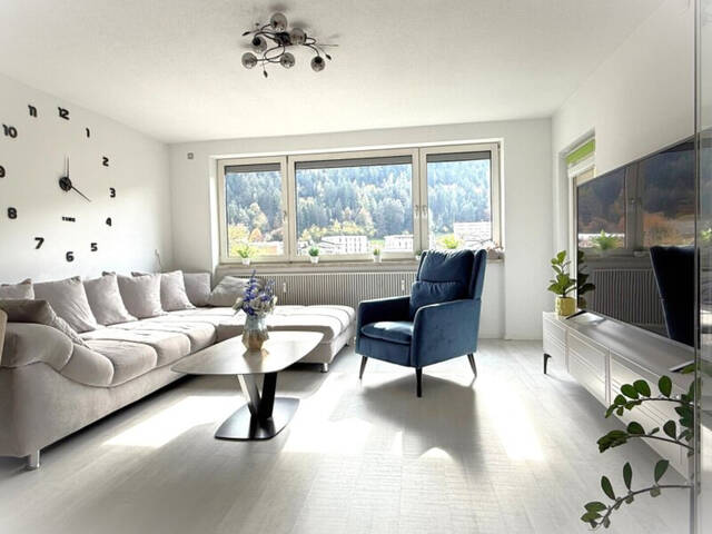 Immobilie in Völs - Helle und gepflegte 3-Zimmer-Wohnung mit Loggia - Bild 0