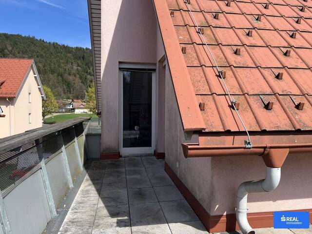 Immobilie in Griffen - Charmante Dachgeschoßwohnung mit großer Terrasse in Griffen - Bild 1