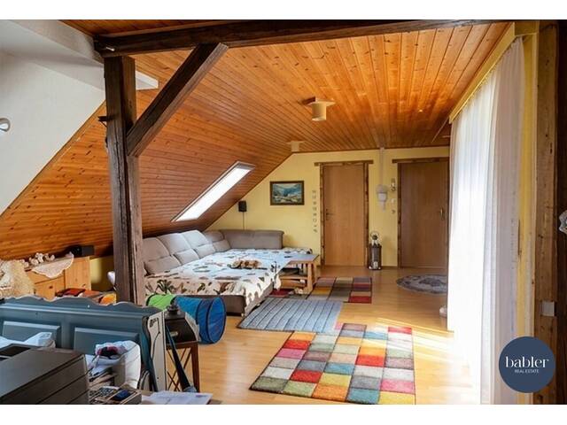 Immobilie in Trumau - Großzügiges Wohnhaus mit zwei Wohneinheiten, idyllischem Garten und Pool in Ruhelage von Trumau | ca. 237 m² Nutzfläche - Bild 2