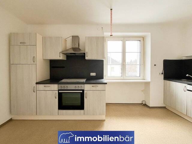 Immobilie in Ried im Innkreis - Top Sanierungsobjekt - 2,5 Zimmerwohnung mit Balkon - nähe Stadtpark - Bild 1