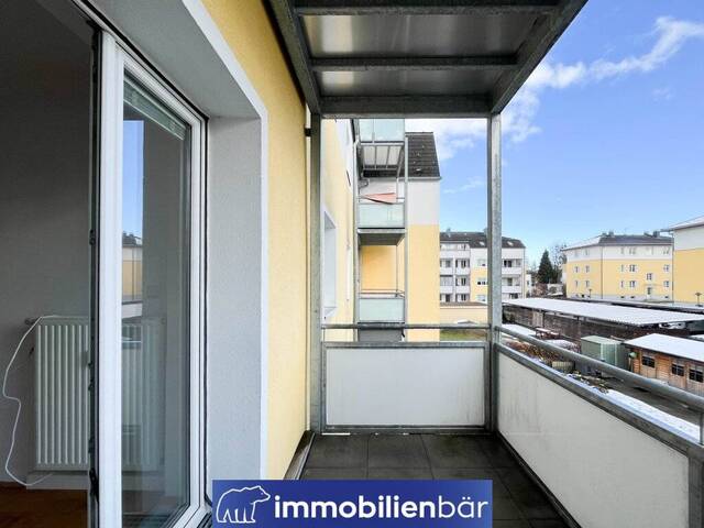 Immobilie in Ried im Innkreis - Top Sanierungsobjekt - 2,5 Zimmerwohnung mit Balkon - nähe Stadtpark - Bild 4