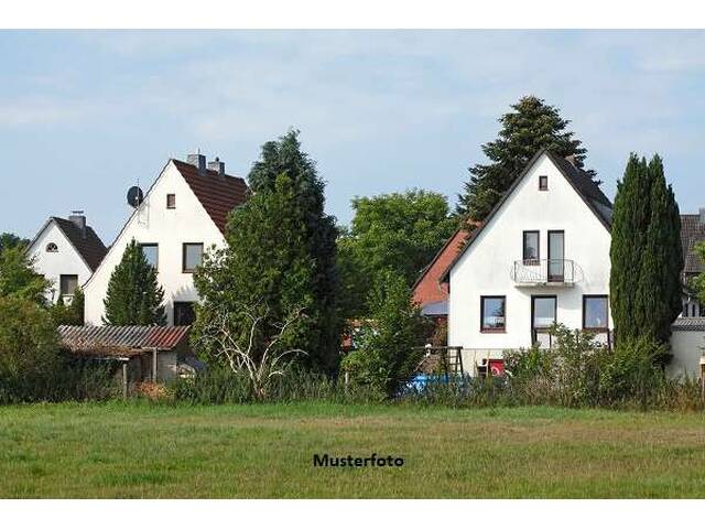 Immobilie in Obertraun - Einfamilienhaus mit Gästezimmer in der Nähe des Hallstätter Sees - Bild 0
