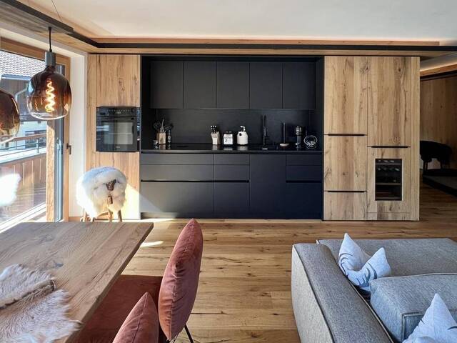 Immobilie in Waidring - Exklusive Designwohnung mit Kamin & Panorama-Balkon - Bild 3