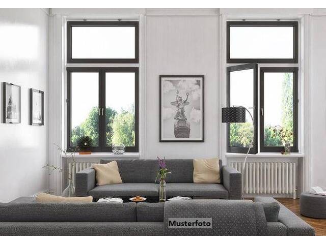 Immobilie in Bad Vöslau - Gemütliche 2-Zimmer-Wohnung mit Lift und Kellerabteil - Bild 0