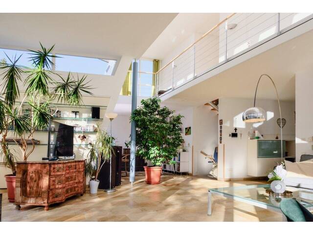 Immobilie in Innermanzing - Hochwertige Architektenvilla mit Pool - Bild 1