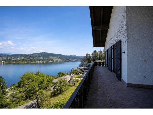 Immobilie in Maria Wörth - Potenzialobjekt! Wohnhaus mit Panoramaseeblick über die Maria Wörther Bucht! - Bild 3