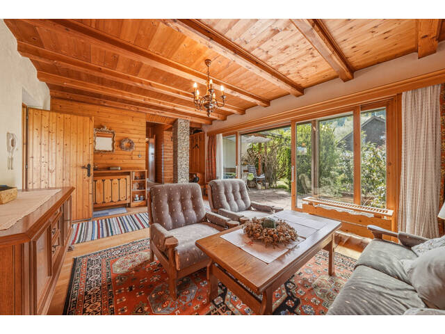 Immobilie in Hall - Idyllisches Einfamilienhaus mit weitläufigem Garten und sonniger Terrasse in Hall in Tirol zu kaufen - Bild 2