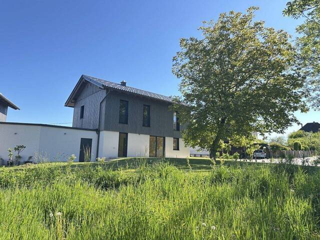 Immobilie in Lind ob Velden - DOPPELHAUSHÄLFTE MIT GARTEN IN IDYLLISCHER RUHELAGE - Bild 1